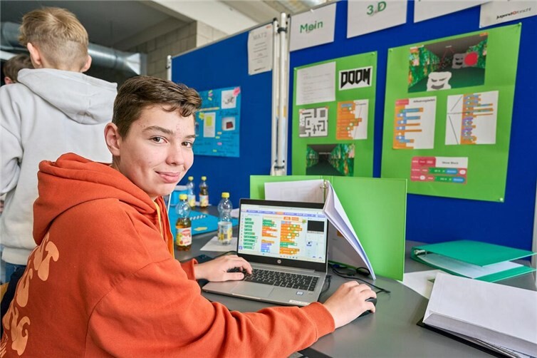 Leo Lang programmierte ein eigenes 3-D-Spiel.