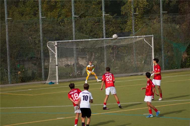 Leonard Heusch trifft zum Ausgleich. Foto: GSG