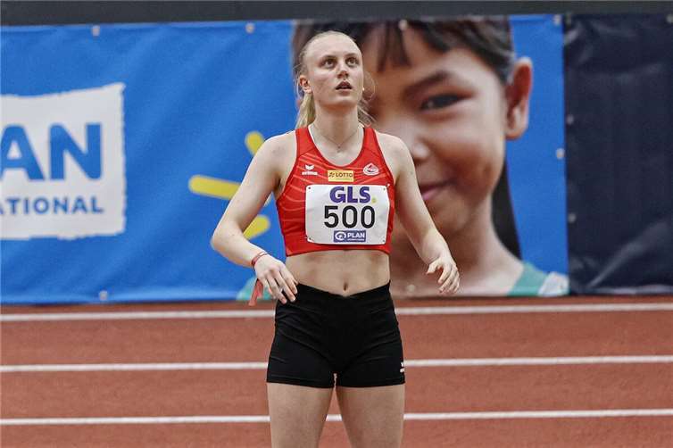 Leonie Kupser schaffte es bei der Deutschen Jugend Hallen Meisterschaft in Dortmund mit neuer persönlicher Bestleistung von 7,71 Sekunden ins Halbfinale über 60 Meter.  Foto: Dirk Gantenberg