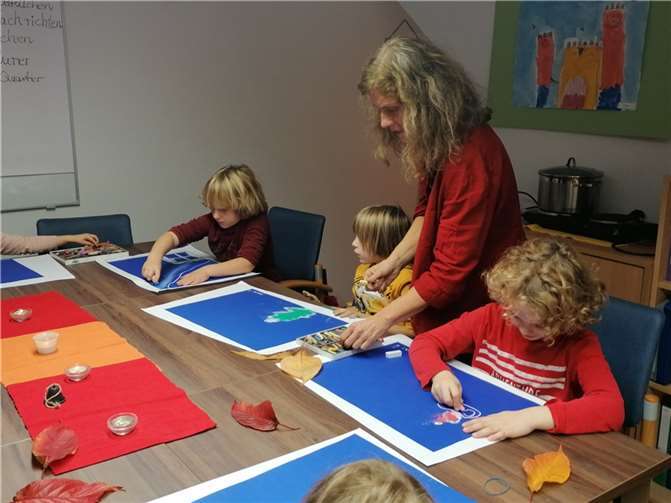 Leuchtende, frische Farben machen gute Laune und wirken sich positiv auf Stimmung und Gemüt aus. Quelle: AWO Quartiersbüro