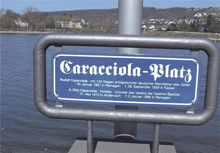 Liegt auf dem Weg: der Caracciola-Platz an der Rheinpromenade. Stadt Remagen