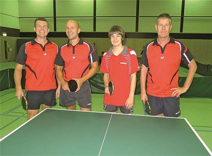 Ließen dem Gast aus Feldkirchen nicht den Hauch einer Chance (v.l.): Jörg Westhofen, David Unkels, David Riddering und Wolfgang Schwarz. privat