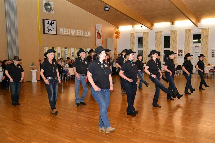 Linedance Gruppe des TSC Neuwied