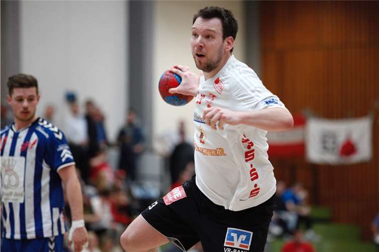 Linksaußen Tim Meder verwandelte sicher alle Strafwürfe.