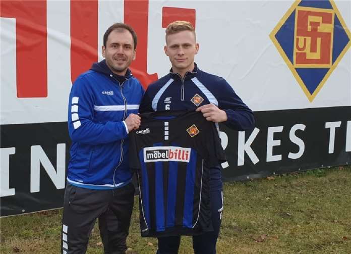 Linus Schulte-Wissermann (re.) mit Anel Dzaka.Quelle: TuS Koblenz