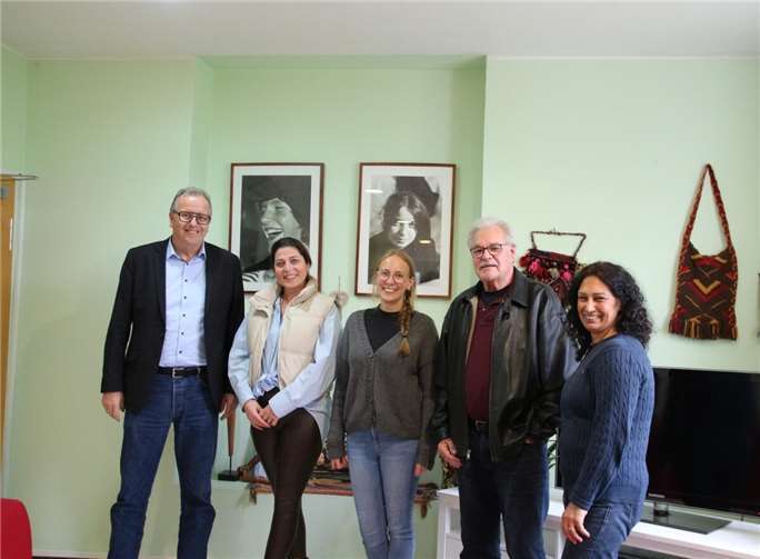 Linzer Bürgermeister Helmut Muthers und sein Beigeordneter Michael Schneider zu Besuch bei Utamara e.V.