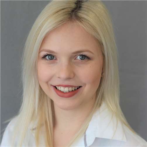 Lisa Bräkau, Hörakustikerin, BECKER Hörakustik Bad Ems „Wir sind erst zufrieden, wenn Sie es auch sind!“Becker Hörakustik