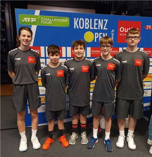 Lisa Matz, Alexander und Johannes Thiede, Tim Wisberg und Dominik Equit (v. l.). Foto: TC