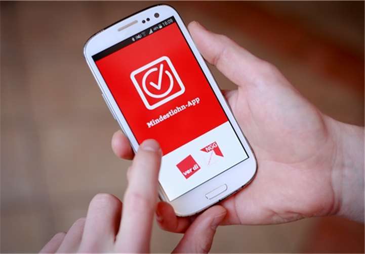 Lohn-Check per Handy: Mit der Mindestlohn-App haben Beschäftigte einen genauen Überblick über Arbeitszeit und Entgelt. Darauf weist die Gewerkschaft Nahrung-Genuss-Gaststätten (NGG) hin.  NGG