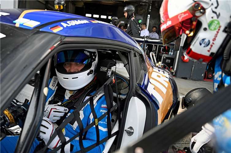 Lokalmatador Marc Hennerici (Mayen) übernimmt das Cockpit des Toyota Supra GT4 von Andy Gülden (Reifferscheid).