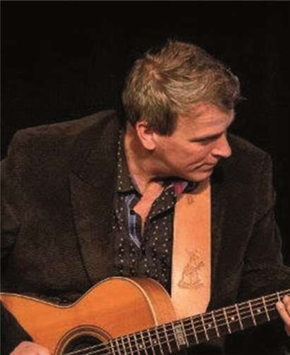 Loren Barrigar und Mark Mazengarb geben ein Gitarrenkonzert in Cochem. privat