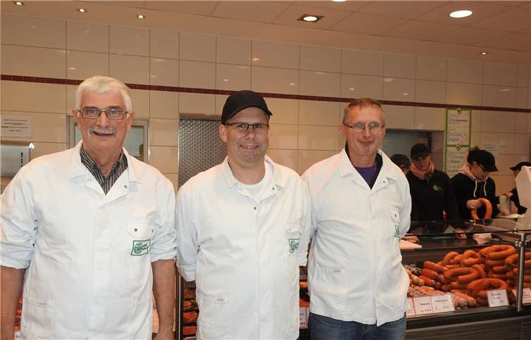 Lothar Genn (li.) und Klaus Riemenschnitter (re.) wurden in den Ruhestand verabschiedet. WAMFO.DE