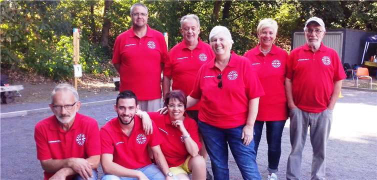 Lothar Thelen, Dominik Krey, Andrea Krey, Friedhelm Krey, René Wagner, Marita Viand, Gabriele Häfne und Belaid Benamer hatten eine gute Saison. Foto: privat