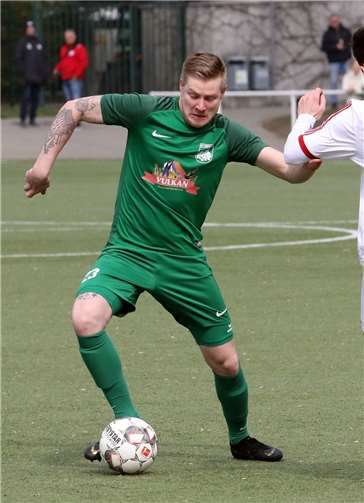 Lukas Groß erzielte fünf Tore in dem Spiel und verteidigt damit die Torjägerkanone der A-Klasse. Foto: Claus Deptalla