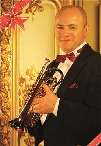 Lutz Kniep mit seiner Trompete. privat