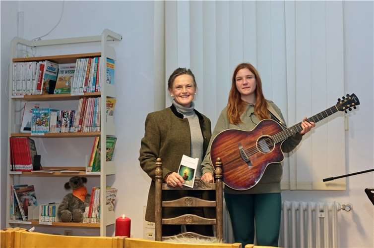 Luzia Kaul und Annabelle Thiesen. Foto: Werner Dreschers