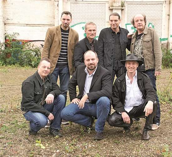 MAM überzeugen mit authentischer Bühnenpräsenz und bemerkenswerter Ausdauer. Dreieinhalb Stunden Show sprechen für sich. privat