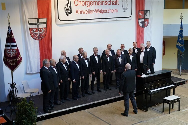 Jubiläumsfeier der Chorgemeinschaft Ahrweiler-Walporzheim mit Konzerten und Ehrungen