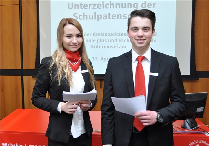 Machten einen tollen Job: Die beiden KSK Azubis Mira Hermann und Fabian Daun.