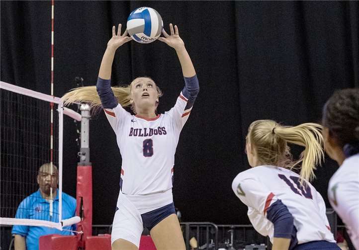 Madelyn Halteman, Spielmacherin der Fresno State Bulldogs, startet ihre Profikarriere beim VC Neuwied.Foto: Fresno State Bulldogs):