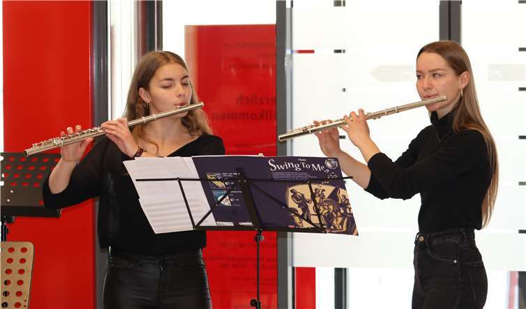 Madlen Knebel und Luciana Tesan begeisterten mit ihrem Können.