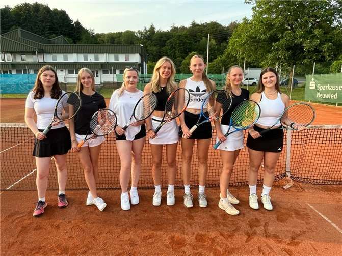 Mädchen U 18, Lina Glabach, Hannah Nikel, Lara Blüm, Finja Melsbach, Johanna Muscheid, Lynn Kirstätter, Greta Alten.