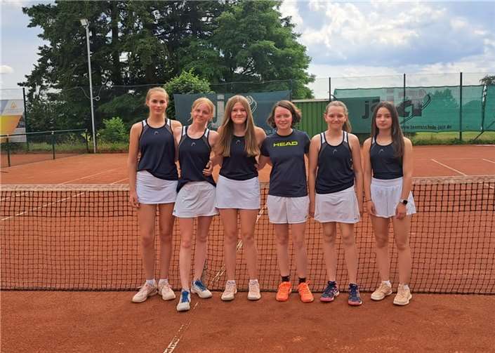 Mädchen U15 v.l.: Franzi Happ, Carla Kirstätter, Lisa Grämer, Lina Rudisch, Melina Winzen, Emilia Kirsch. Es fehlt: Luisa Landi. Foto: Katrin Grämer