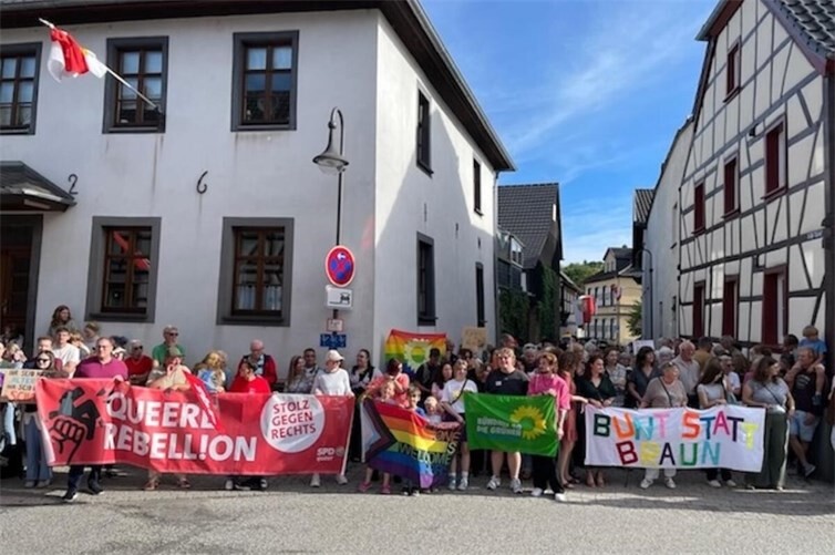 Mahnwache in Waldorf