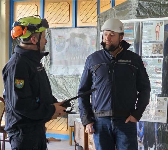 Maik Lampert und Oberbürgermeister Lennart Siebert.