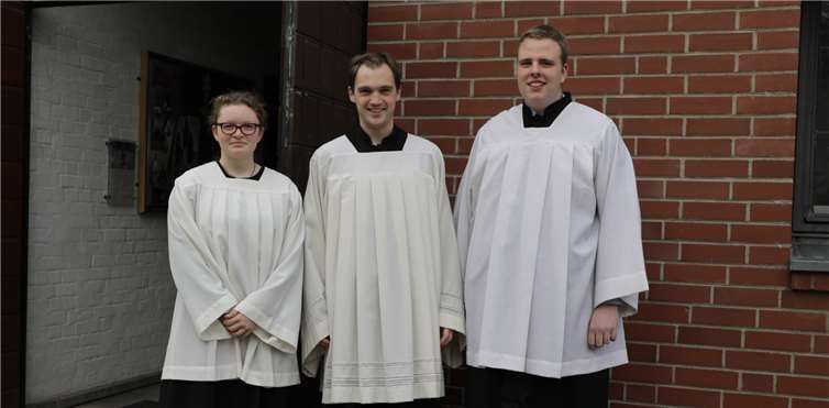 Maike Pütz und Fabian Langen (re.)übernehmen das Amt ihres Vorgängers Markus Blum.