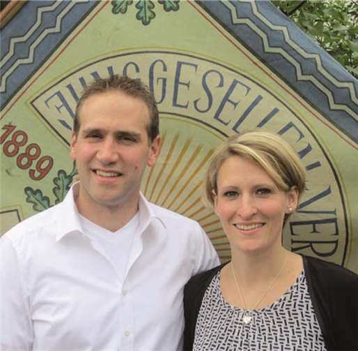 Maikönig Christoph Weber mit seiner Maikönigin Sabine Zimmermann. privat