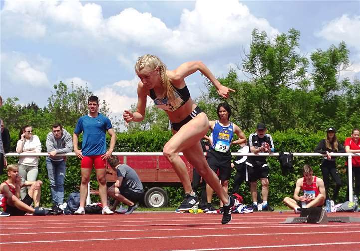 Majtie Kolberg mit persönlicher Bestzeit Majtie Kolberg beim Start zum 400-Meter-Lauf, den sie mit einer persönlichen Bestzeit und dem Ticket für die Deutschen Meisterschaften beendete.
