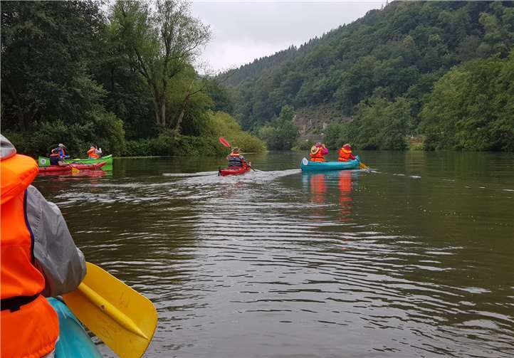 Mal ruhig, mal schneller ging es unter dem Motto „Alles im Fluss“ mit dem Religionspädagogen Ralf Skähr-Zöller von Obernhofnach Dausenau. Foto: privat