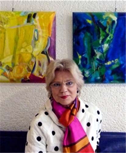Malerin Brigitte Struif stellt ihre Werke aus. privat