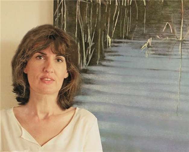 Malerin Edith Schumacher stellt ihre Bilder aus. privat