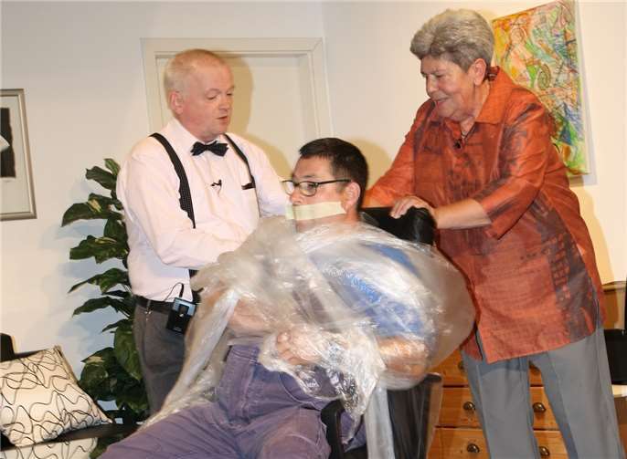 Mama Sundermann setzt in Abwesenheit ihrer Tochter unter anderem auf die fixierte Luftpolstertherapie.