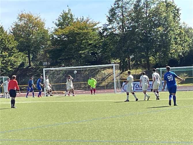 Man trotzte dem Favoriten ein gutes 0:0 ab. Foto: SG Bad Breisig/ Inter Sinzig