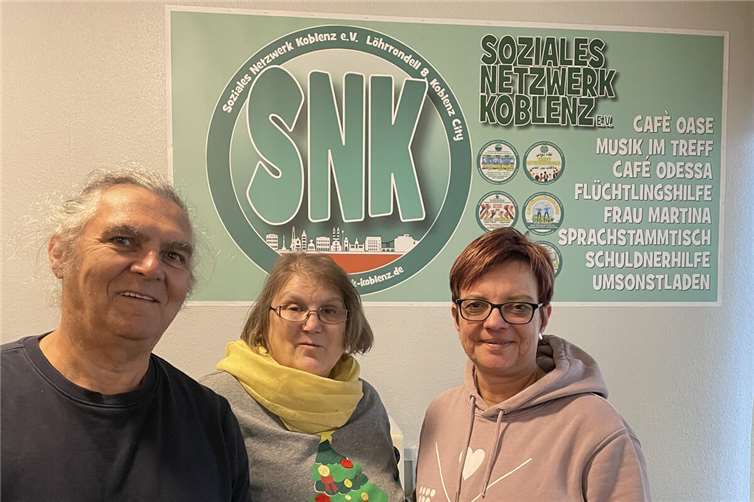 Manfred Beuth wurde erneut einstimmig zum 1. Vorsitzenden gewählt und führt damit weiterhin die Arbeit des Vereins an. Nina Kerner bleibt 2. Vorsitzende und wird auch künftig aktiv an der Umsetzung der Projekte beteiligt sein. Die finanziellen Angelegenheiten des Vereins werden weiterhin von Annette Hartung als Kassiererin verantwortungsvoll verwaltet. Foto: SNK