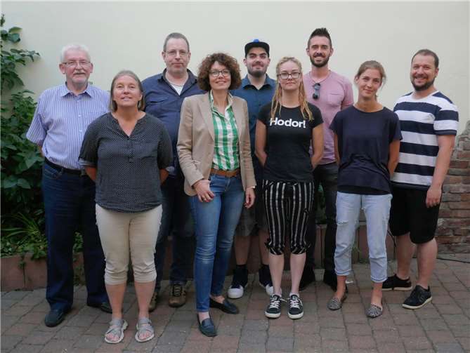 Manfred Brinkhoff (Schatzmeister), Birgit Stupp (Kreissprecherin), Dietmar Schneider, Heike Resch, Benedikt Belasi, Sabrina Kraus, Christoph Künster, Eva Schneider, Christoph Scheuer (Kreissprecher) (v. l.).Foto: privat