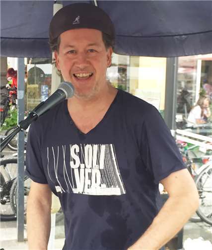 Manfred Düllberg komplettiert das kulturelle Programm des SPD-Ortsvereins.  privat