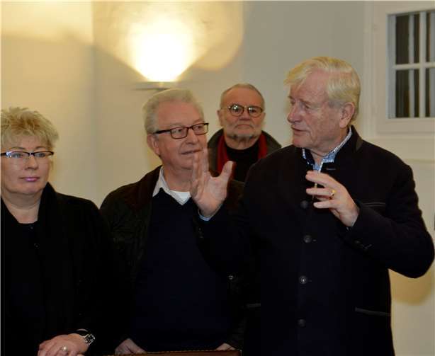 Manfred Gniffke erinnert an die Baumaßnahmen.