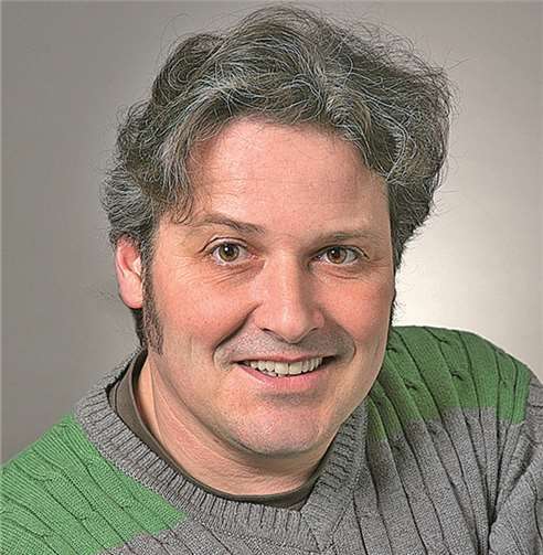 Manfred Greuel ist Mitglied der FDP im Ausschuss für Integration, Generationen und Soziales. Privat