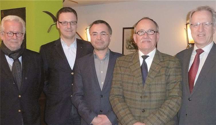 Manfred Hendrichs, Wolfgang Mannheim, der neue Vorsitzende Abuzer Colak, Hajo Reif und Landtagsabgeordneter Josef Dötsch. privat