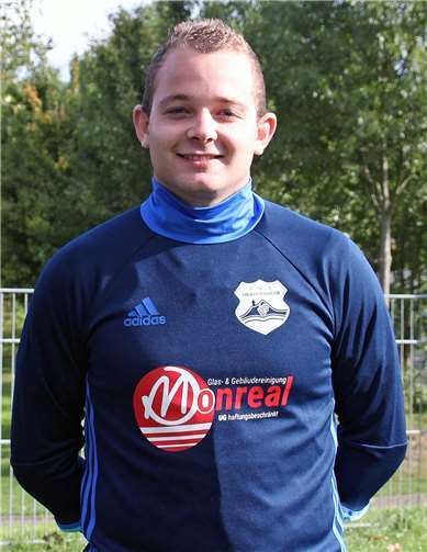 Mannschaftskapitän Kevin Hoss versucht, sein Team zum Aufstieg zu führen. privat