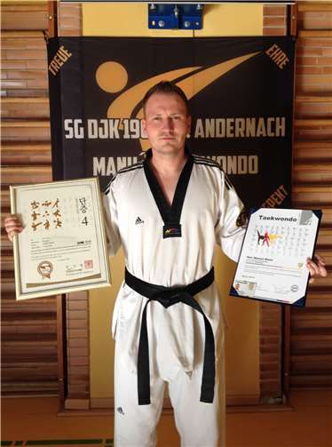Manuel Meier legte die Prüfung zum 4. Dan erfolgreich ab. Foto: privat