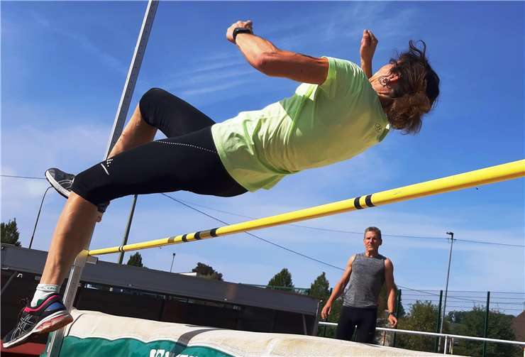 Manuela Flemmer beim Hochsprungtraining; da ist noch mehr drin!