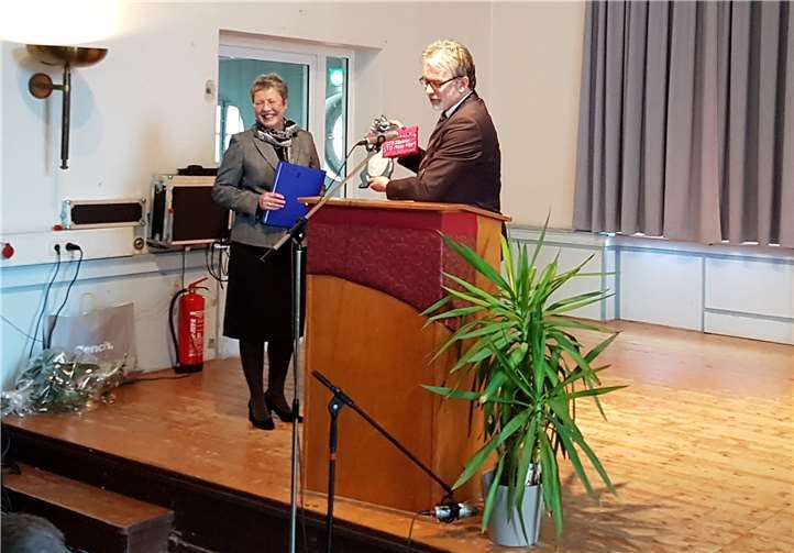 Manuela Maas-Köppe wurde von der Schulgemeinschaft verabschiedet. Privat