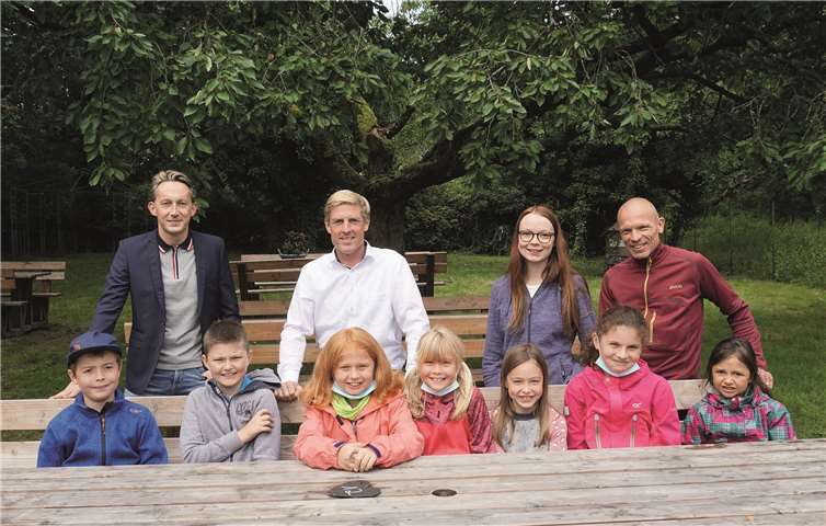 Marc Ruland, Generalsekretär der SPD Rheinland-Pfalz und Kreisvorsitzender von MYK, traf gemeinsam mit dem SPD-Bundestagskandidaten Christoph Schmitt den engagierten Jugendpfleger Tom Geisen. Foto: privat