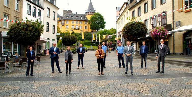 Mard Ruland (re.) beim Besuch der Polizeiinspektion Mayen.Foto: privat