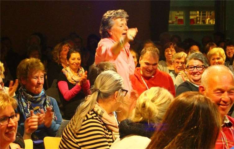 Margie Kinsky sucht die Nähe zu ihrem Publikum.Privat